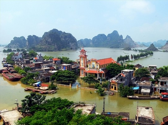 Cuc Phuong - Kenh Ga Floating Village for 1 day